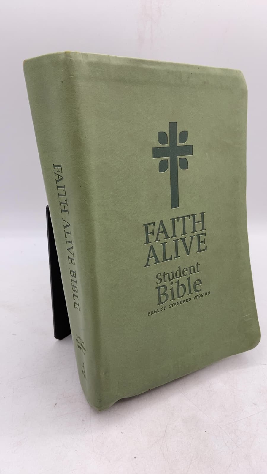 Faith Alive Student Bible: English Standard Version by Pamela J. Nielsen (General Editor) - front cover
