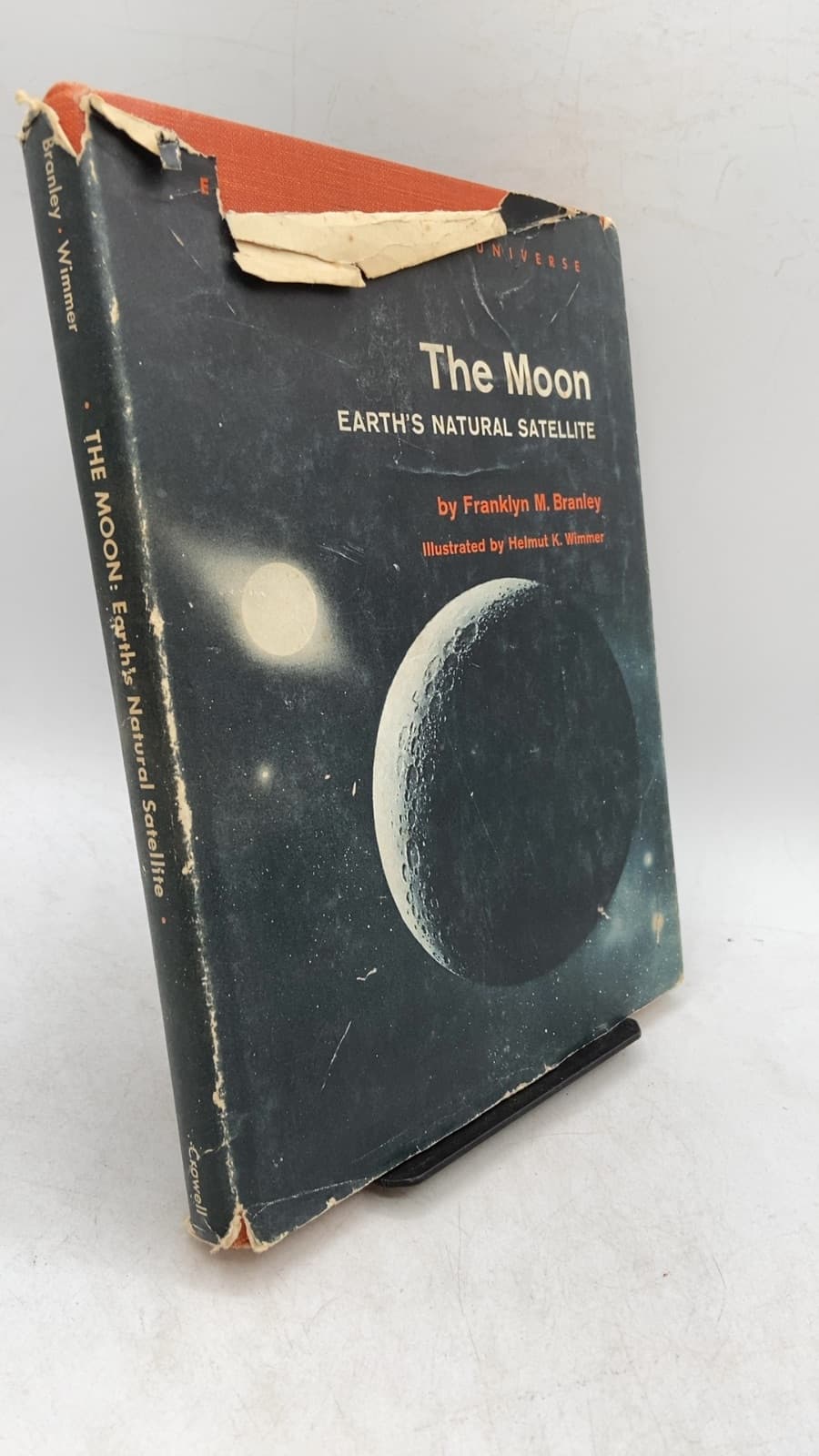 The Moon: Earth's Natural Satellite by Franklyn M. Branley - front cover