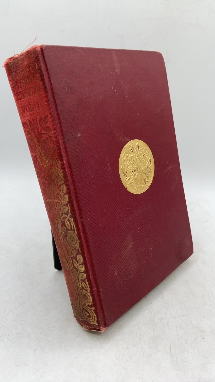 The Works of Alfred Lord Tennyson in Six Volumes Volume I by Alfred Lord Tennyson - front cover