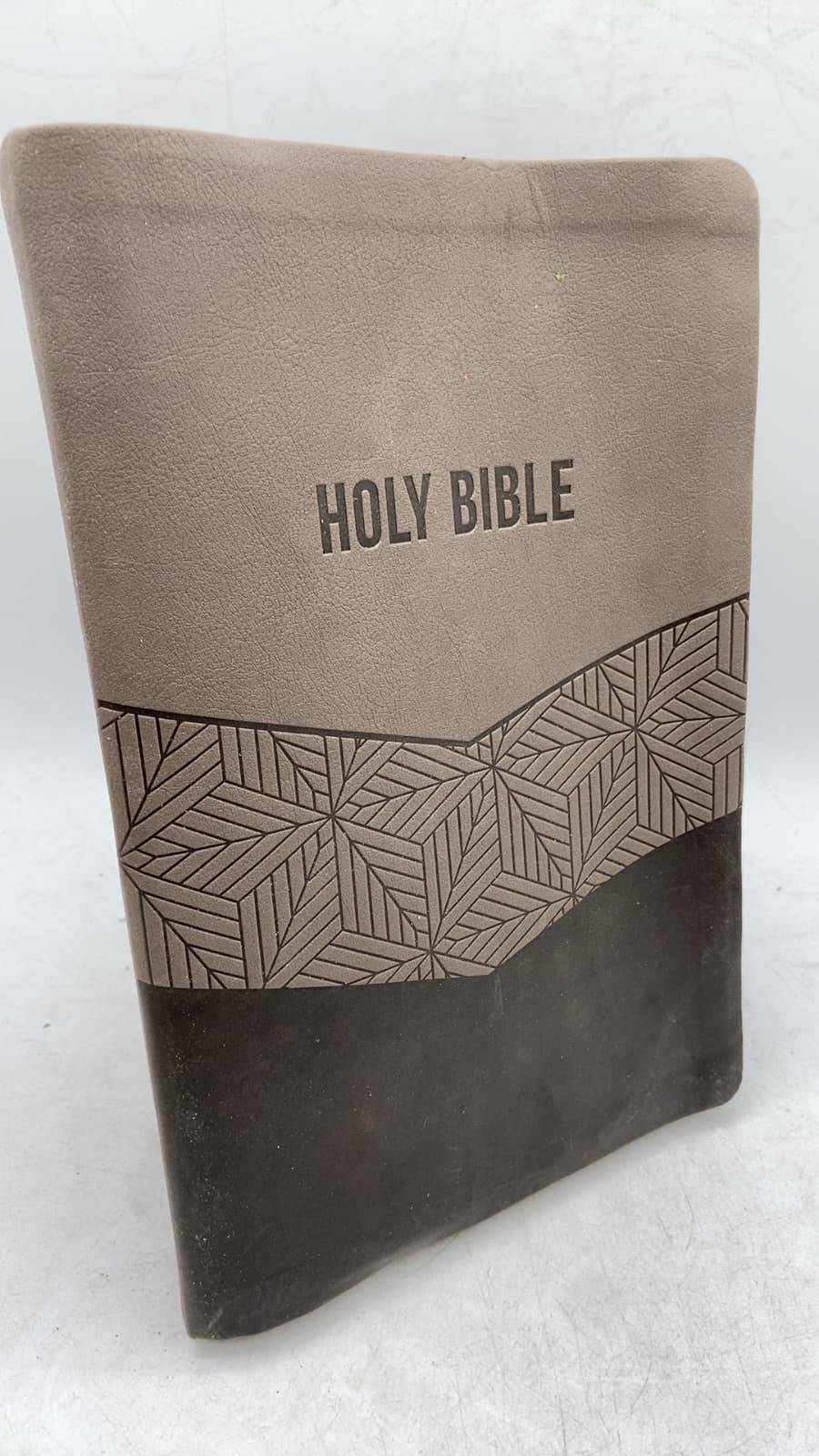 The Holy Bible, Authorized King James Version, Red-Letter Edition - front cover