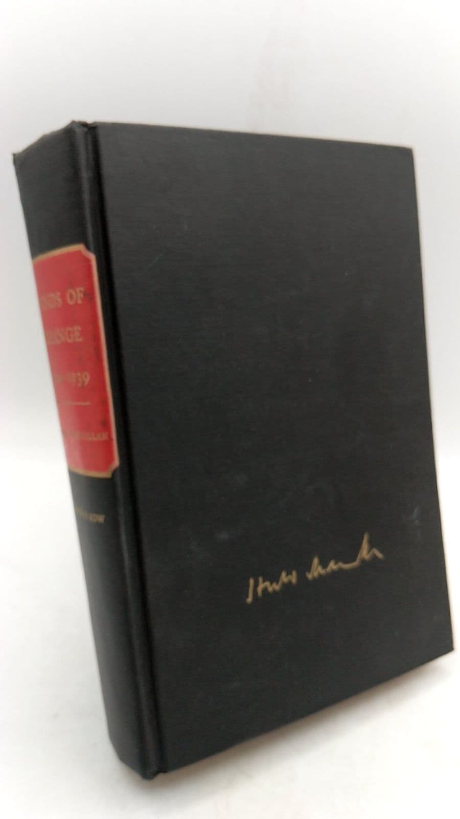 Winds OF Change 1914-1939 by Harold Macmillan - front cover
