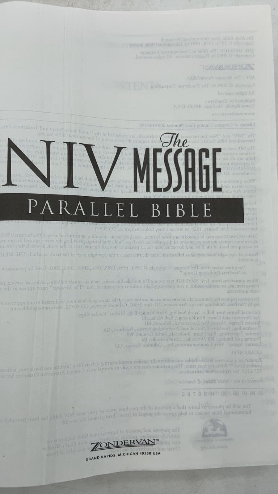 NIV/The Message Parallel Bible by Eugene Peterson (The Message) - additional view