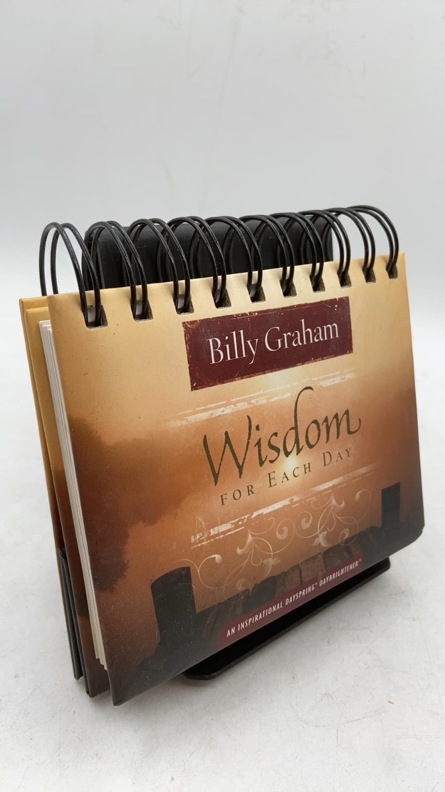 Wisdom for Each Day by Billy Graham - front cover