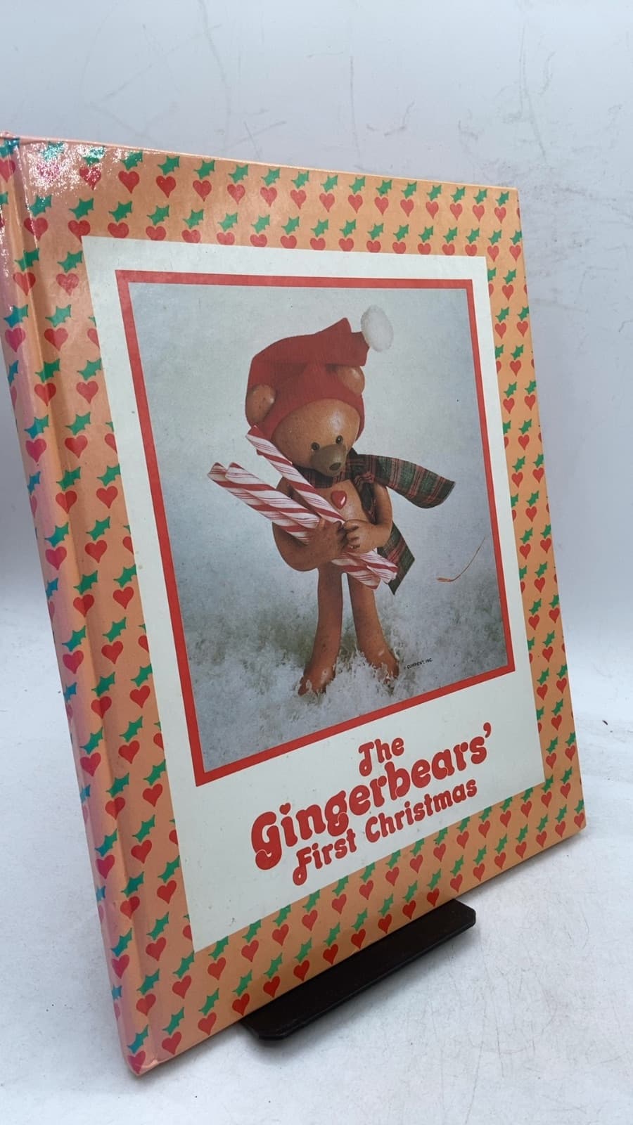 The Gingerbears' First Christmas by Nancy P. McConnell - front cover