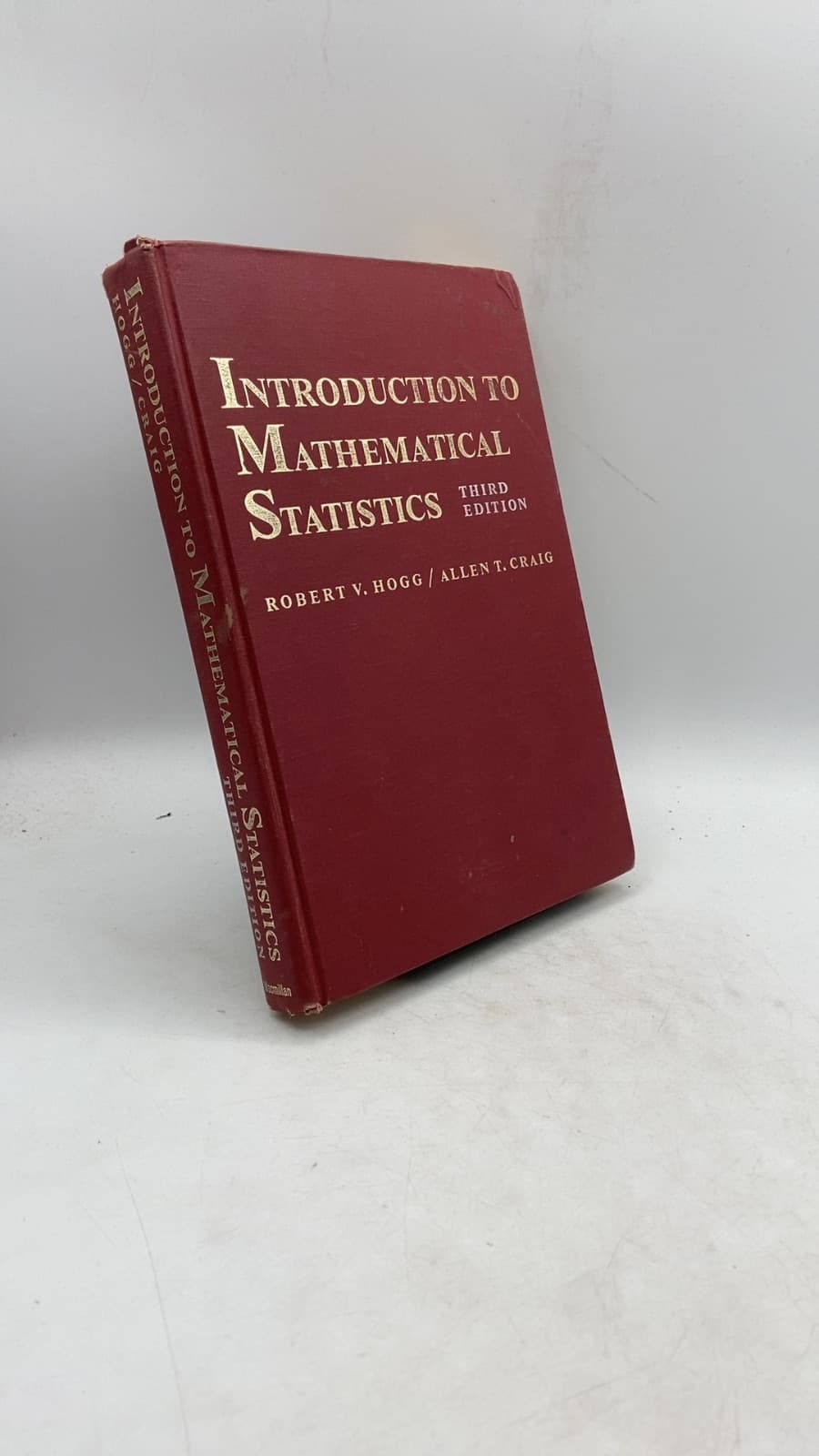 Introduction to Mathematical Statistics, 3rd Edition by Robert V. Hogg / Allen T. Craig - front cover