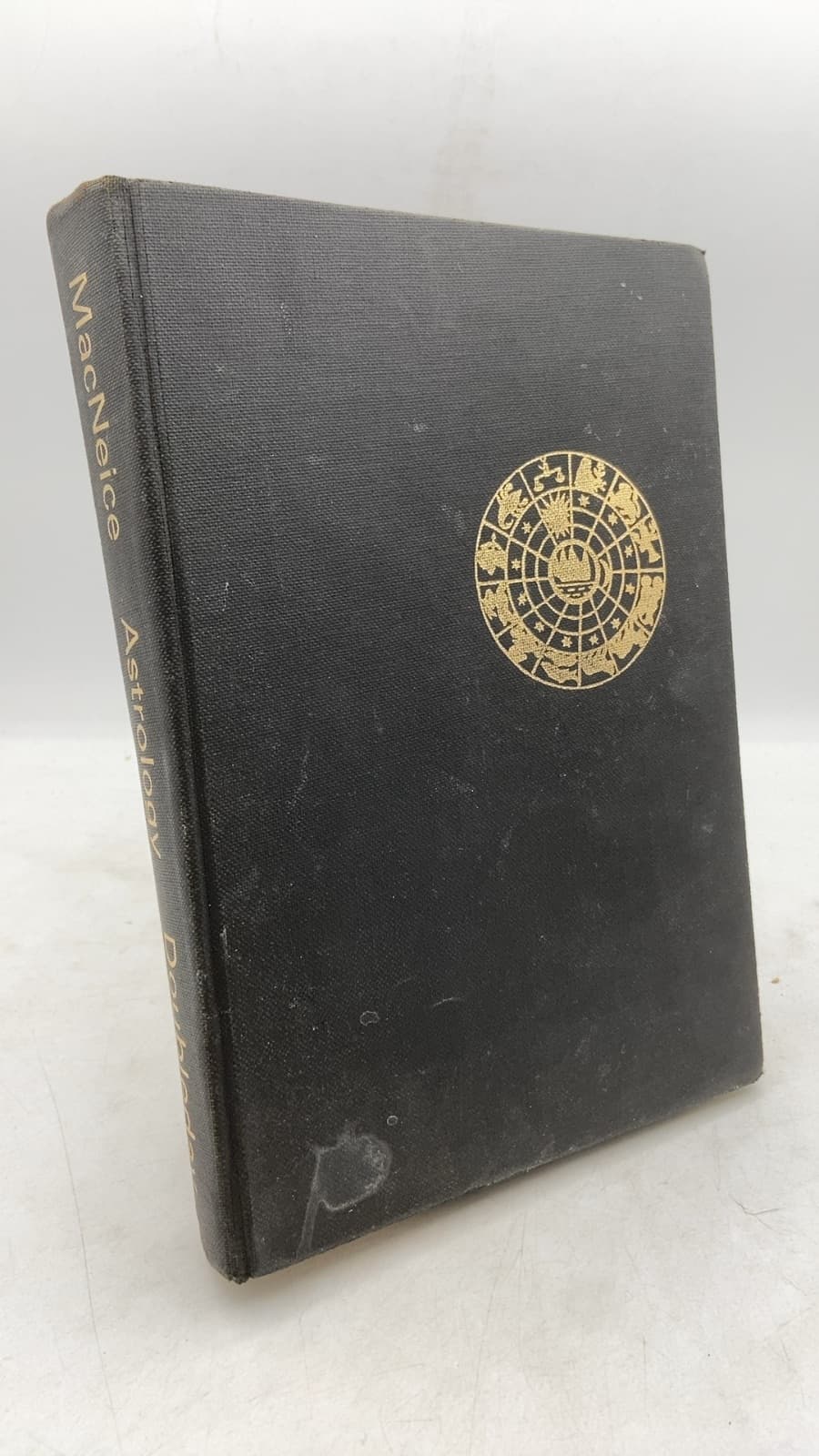 Astrology by Louis MacNeice - front cover