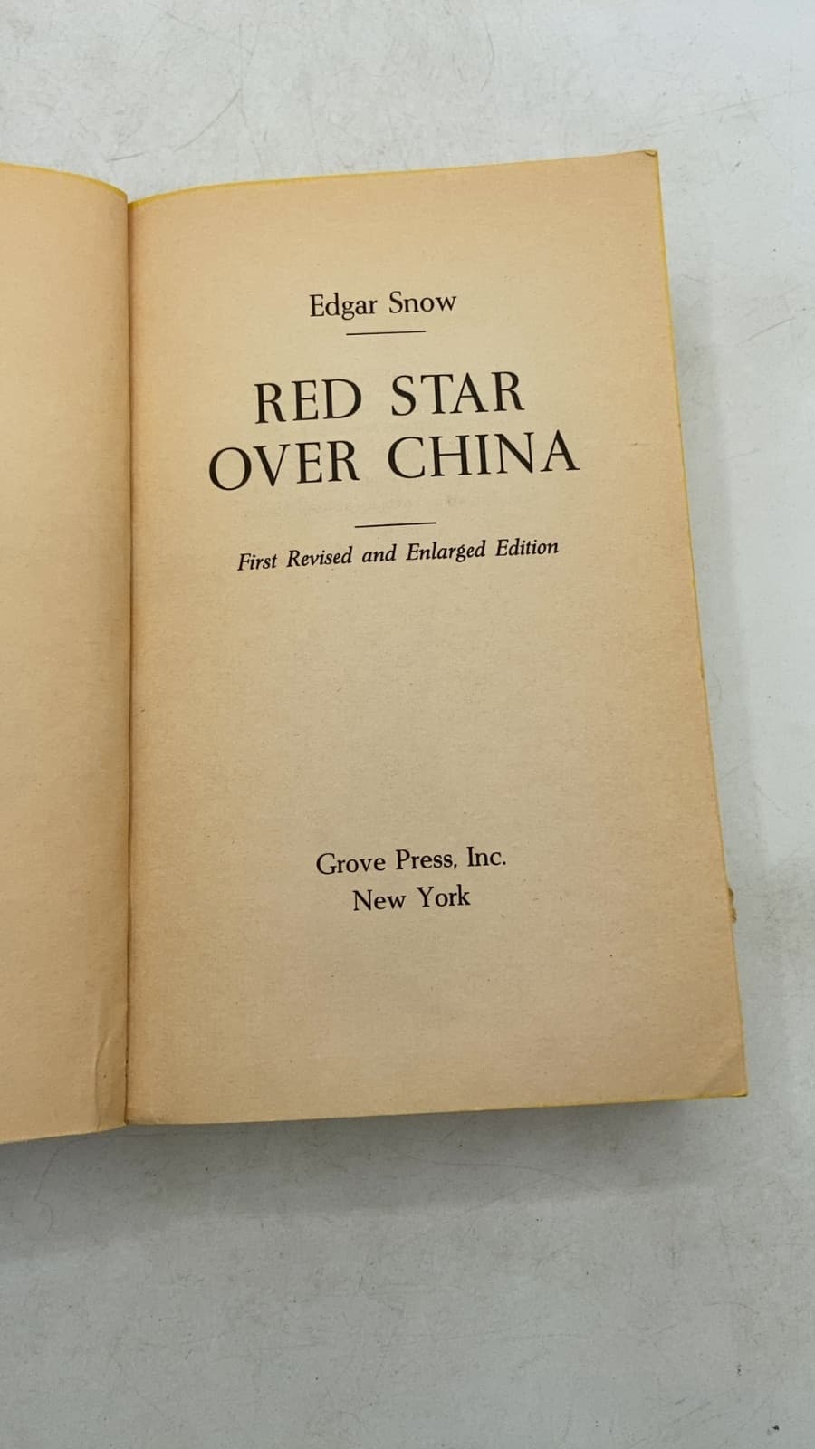 RED Star Over China by Edgar Snow - title page