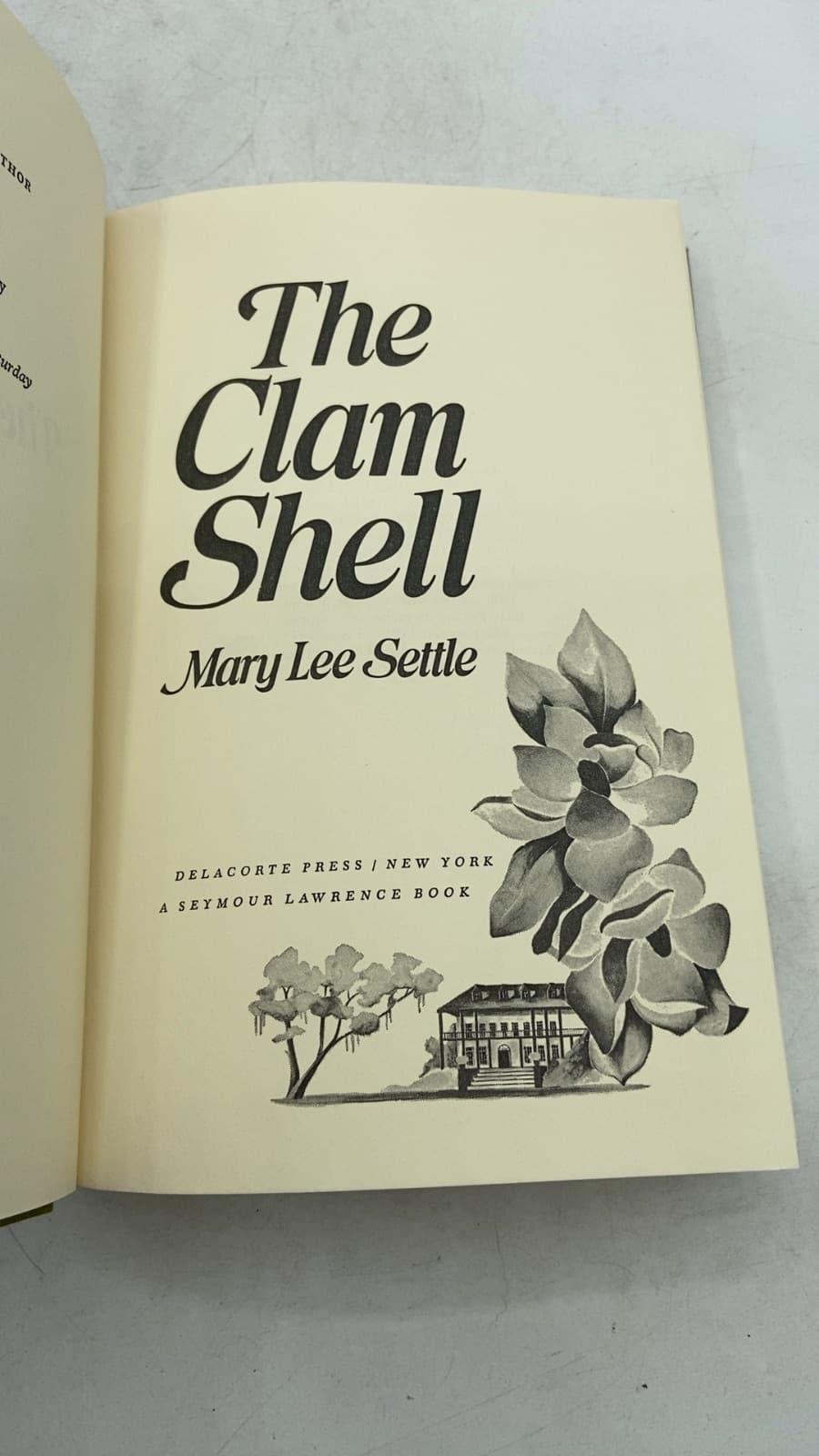 The Clam Shell by Mary Lee Settle - title page