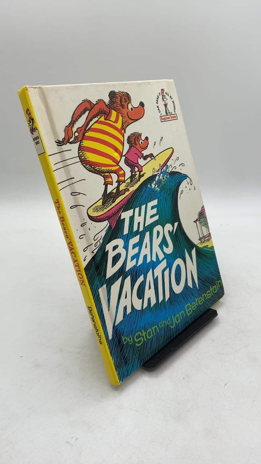 The Bears' Vacation by Stan and Jan Berenstain - front cover