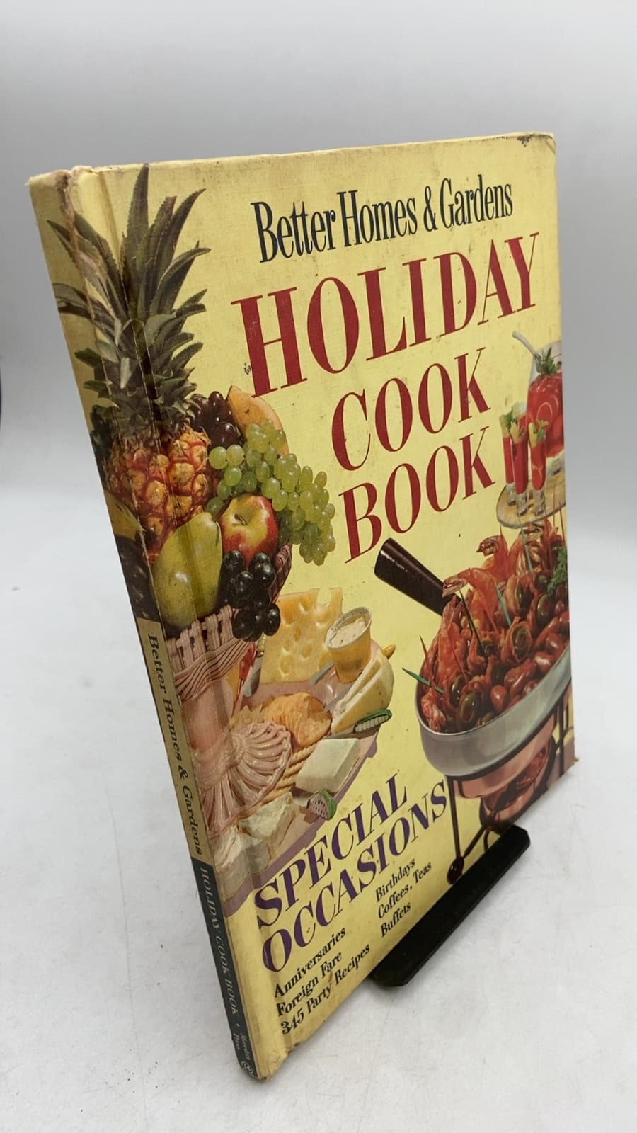 Better Homes and Gardens Holiday Cook Book - front cover