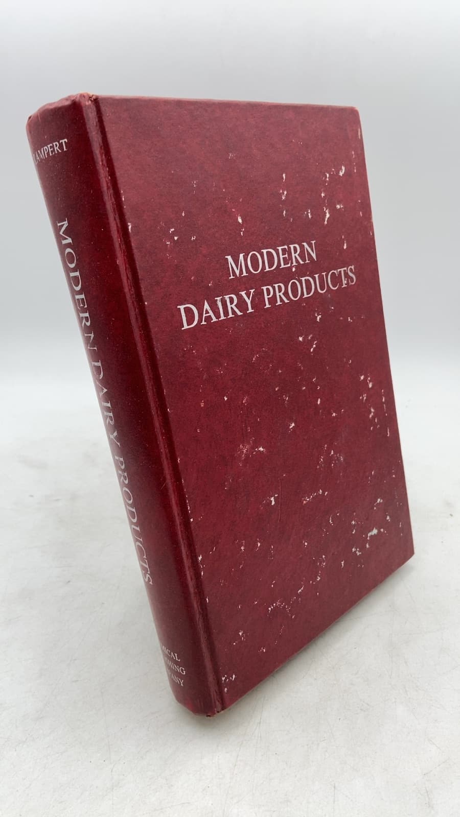 Modern Dairy Products by Lincoln M. Lampert - front cover