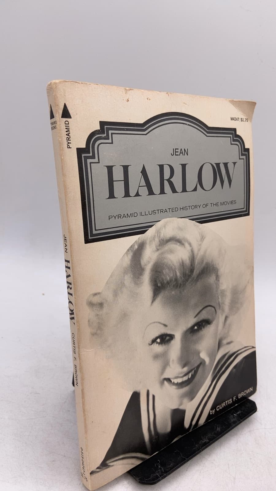 Jean Harlow: A Pyramid Illustrated History of the Movies by Curtis F. Brown - front cover