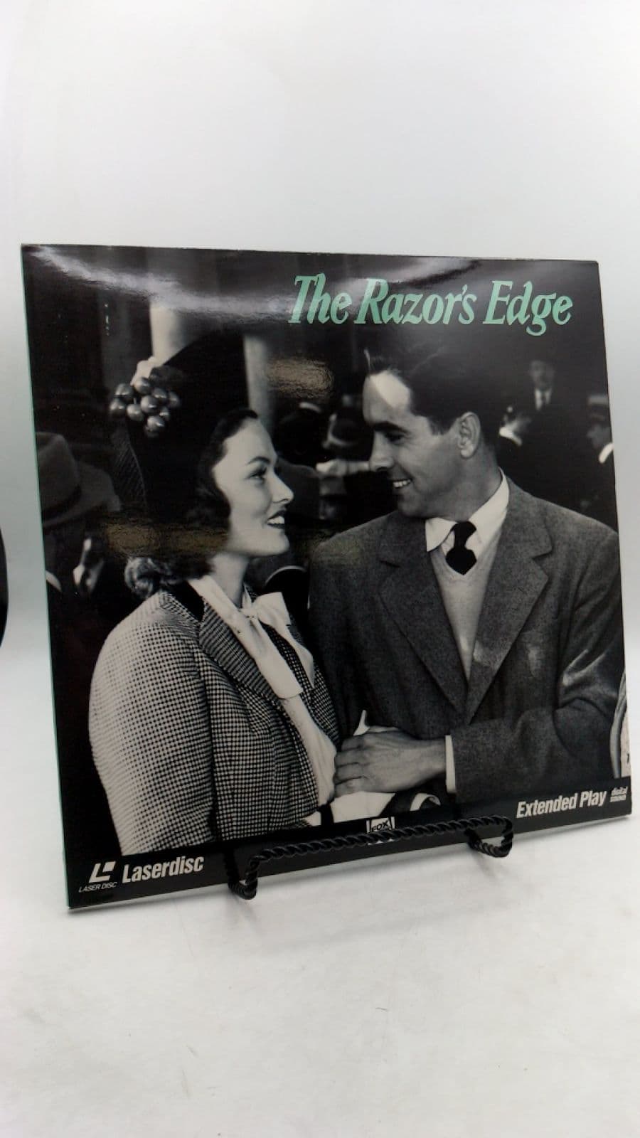 The Razor's Edge by W. Somerset Maugham - front cover