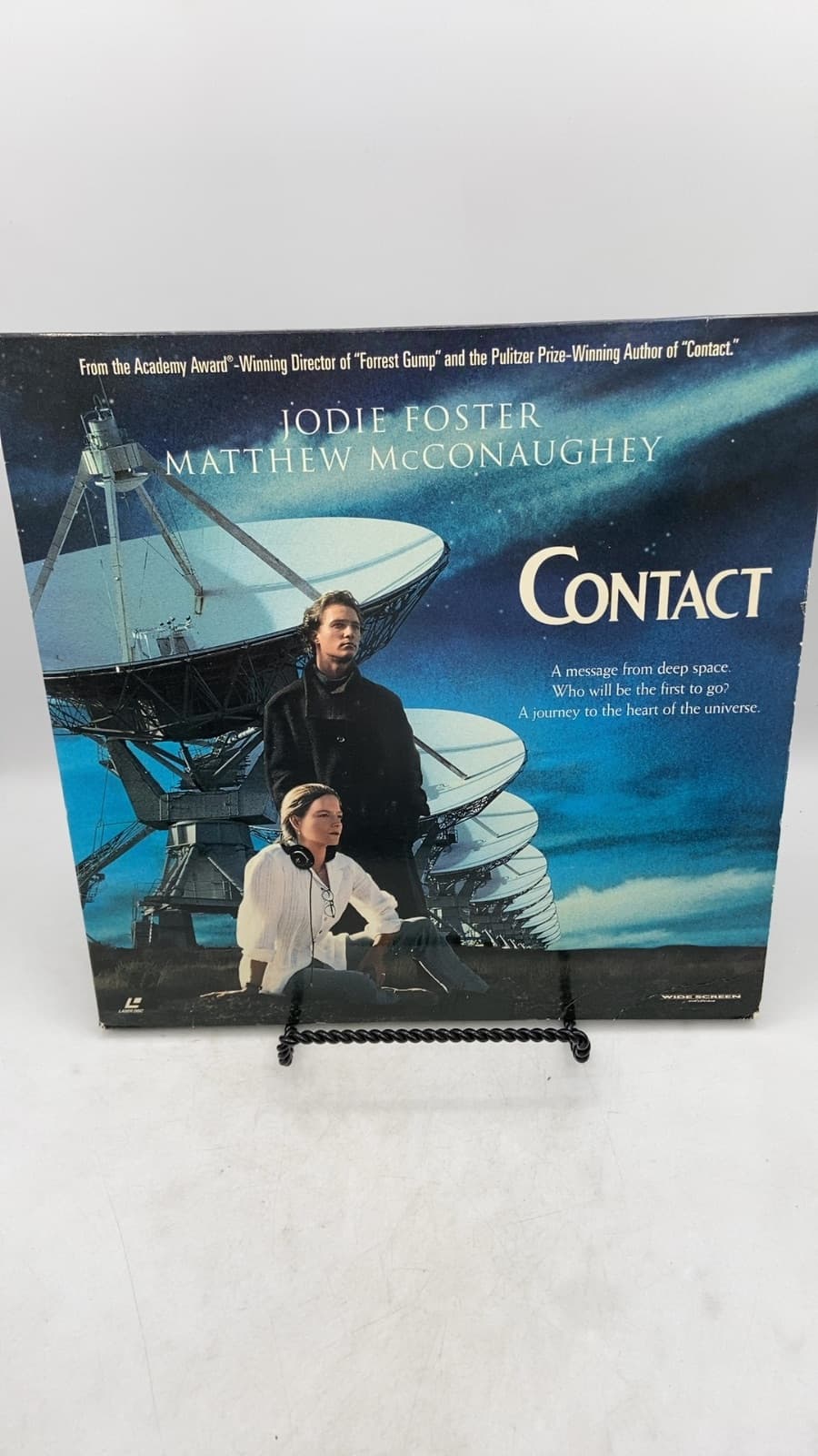 Contact by unknown (based on the novel by Carl Sagan) - front cover