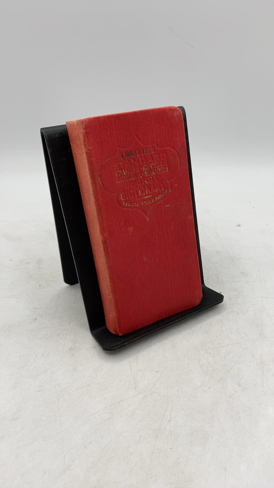 Laird & Lee's Vest-Pocket Standard English-Spanish Spanish-English Dictionary by F. M. de Rivas - front cover