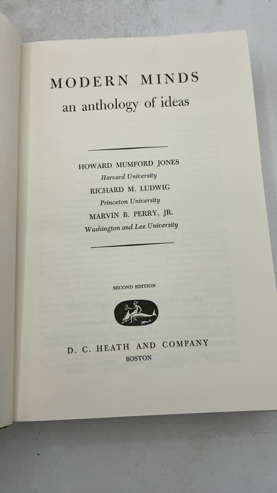 Modern Minds: An Anthology of Ideas by Howard Mumford Jones, Richard M. Ludwig, Marvin B. Perry, Jr. - title page