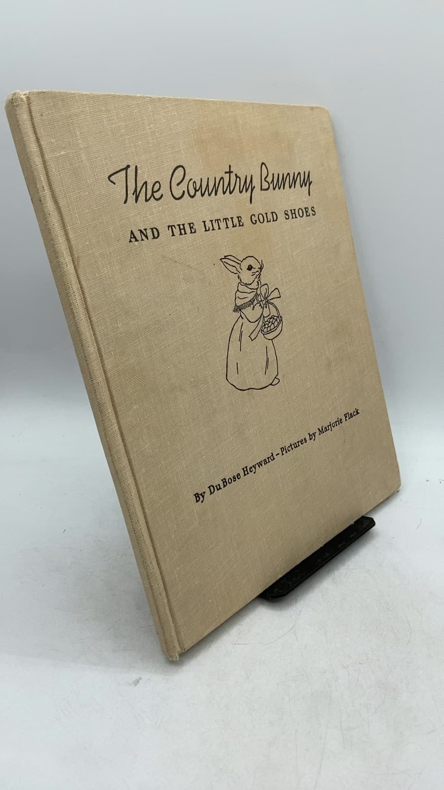The Country Bunny and the Little Gold Shoes by DuBose Heyward - front cover