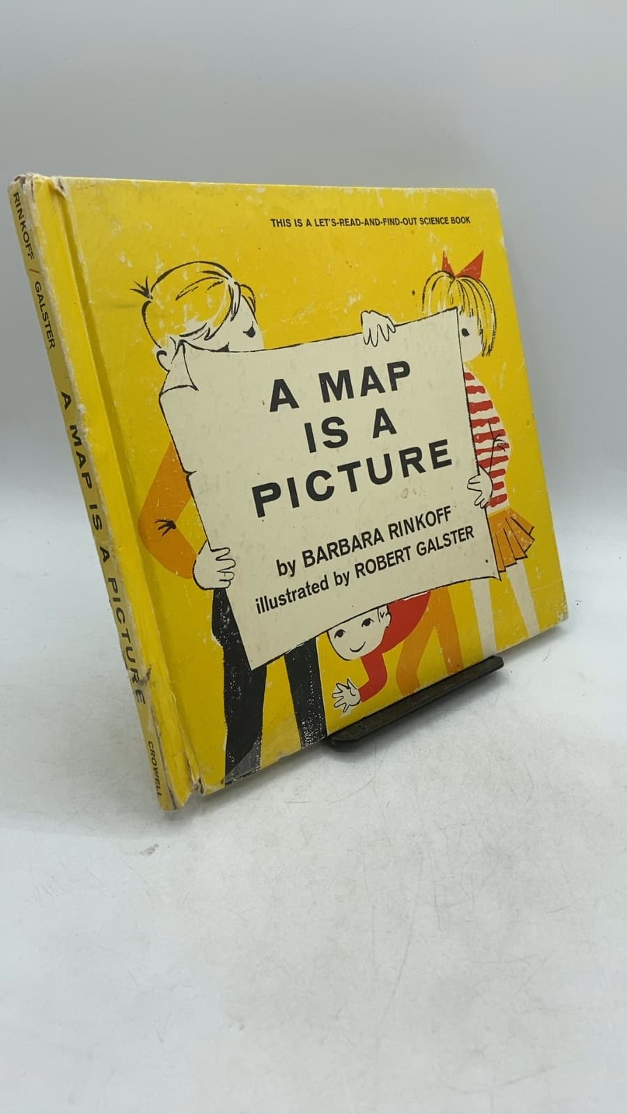 A Map Is a Picture by Barbara Rinkoff - front cover