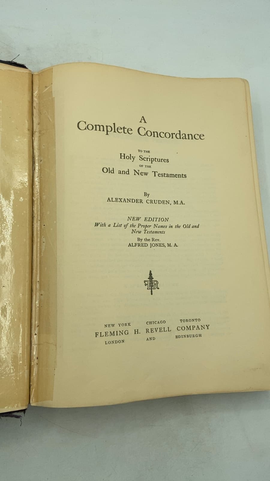 A Complete Concordance to the Holy Scriptures of the Old and New Testaments by Alexander Cruden, M.A. - title page