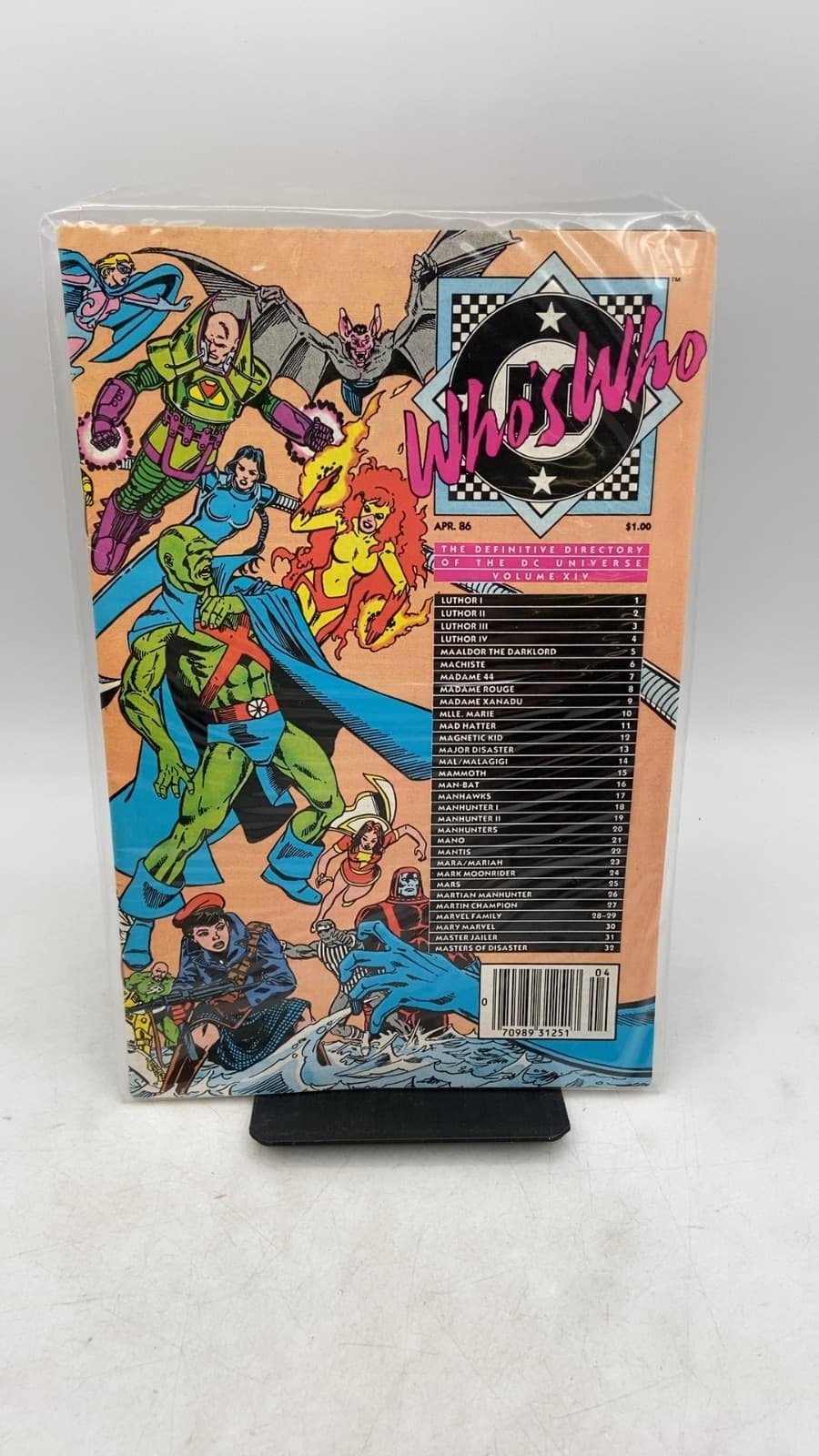 Who's Who: The Definitive Directory of the DC Universe Volume XIV - front cover