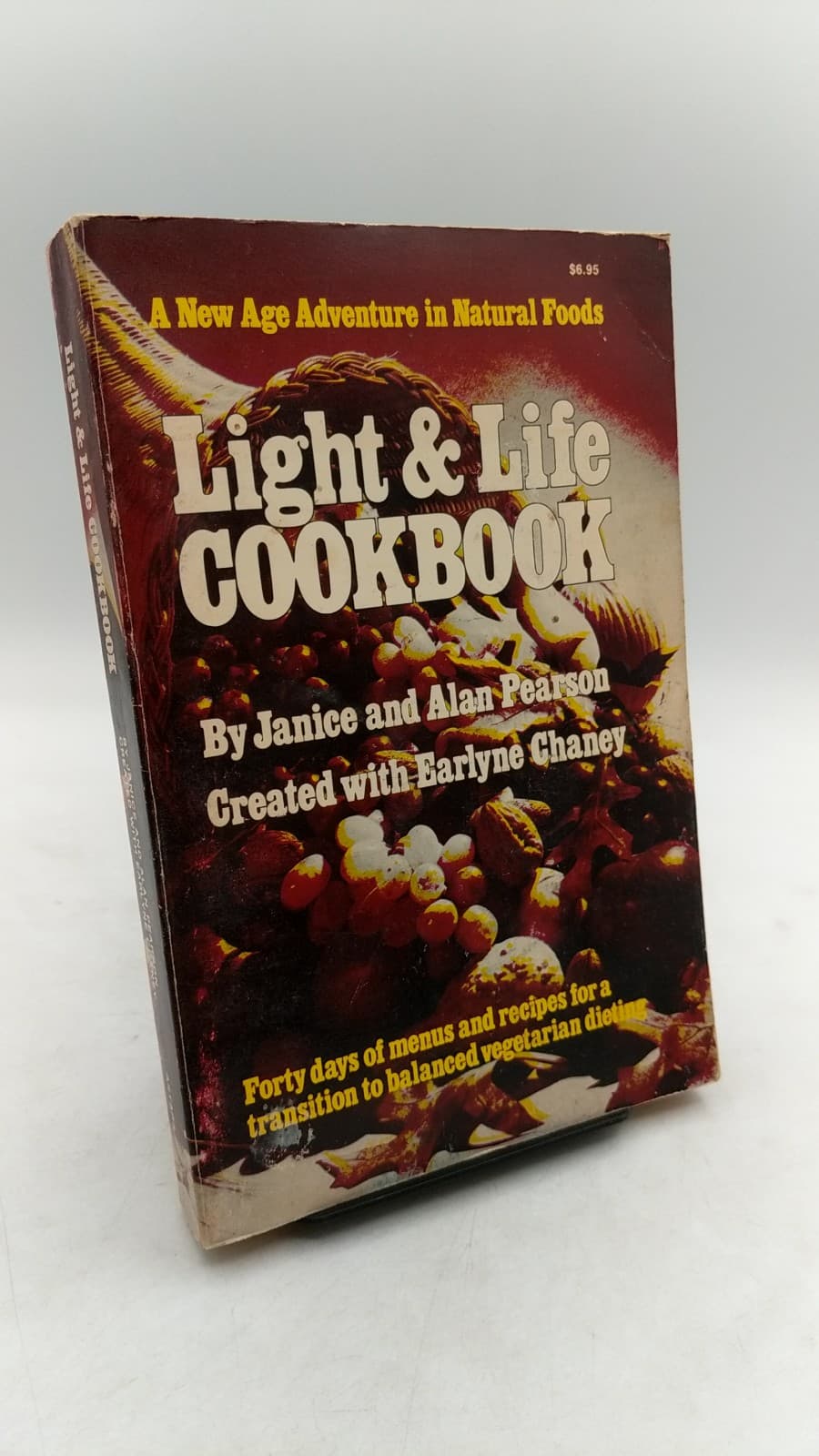 Light & Life Cookbook by Janice and Alan Pearson - front cover