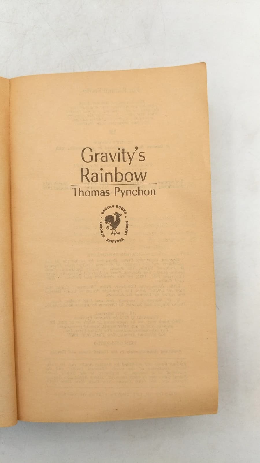 Gravity's Rainbow by Thomas Pynchon - title page