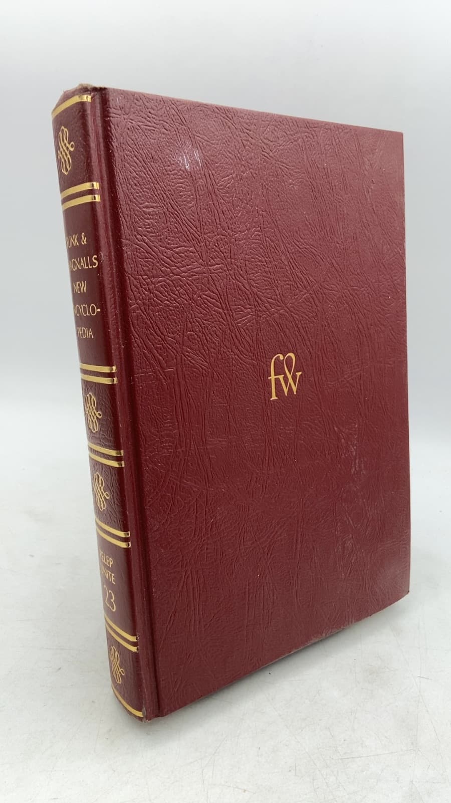 Funk & Wagnalls New Encyclopedia vol. 23 by Joseph Laffan Morse, Sc.B., LL.B., L.H.D., LL.D.; William H. Hendelson - front cover