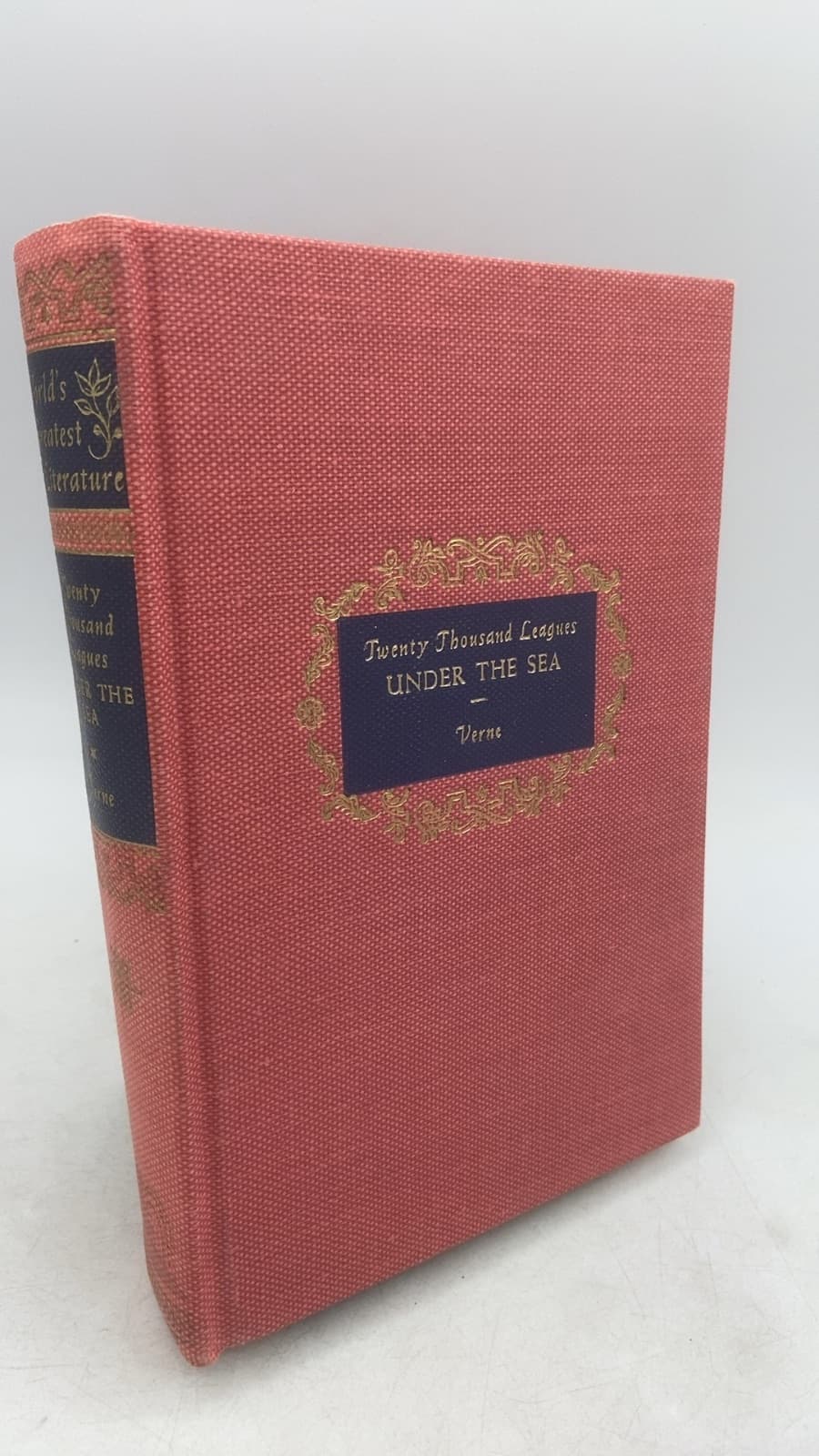 Twenty Thousand Leagues Under the Sea and The Blockade Runners by Jules Verne - front cover