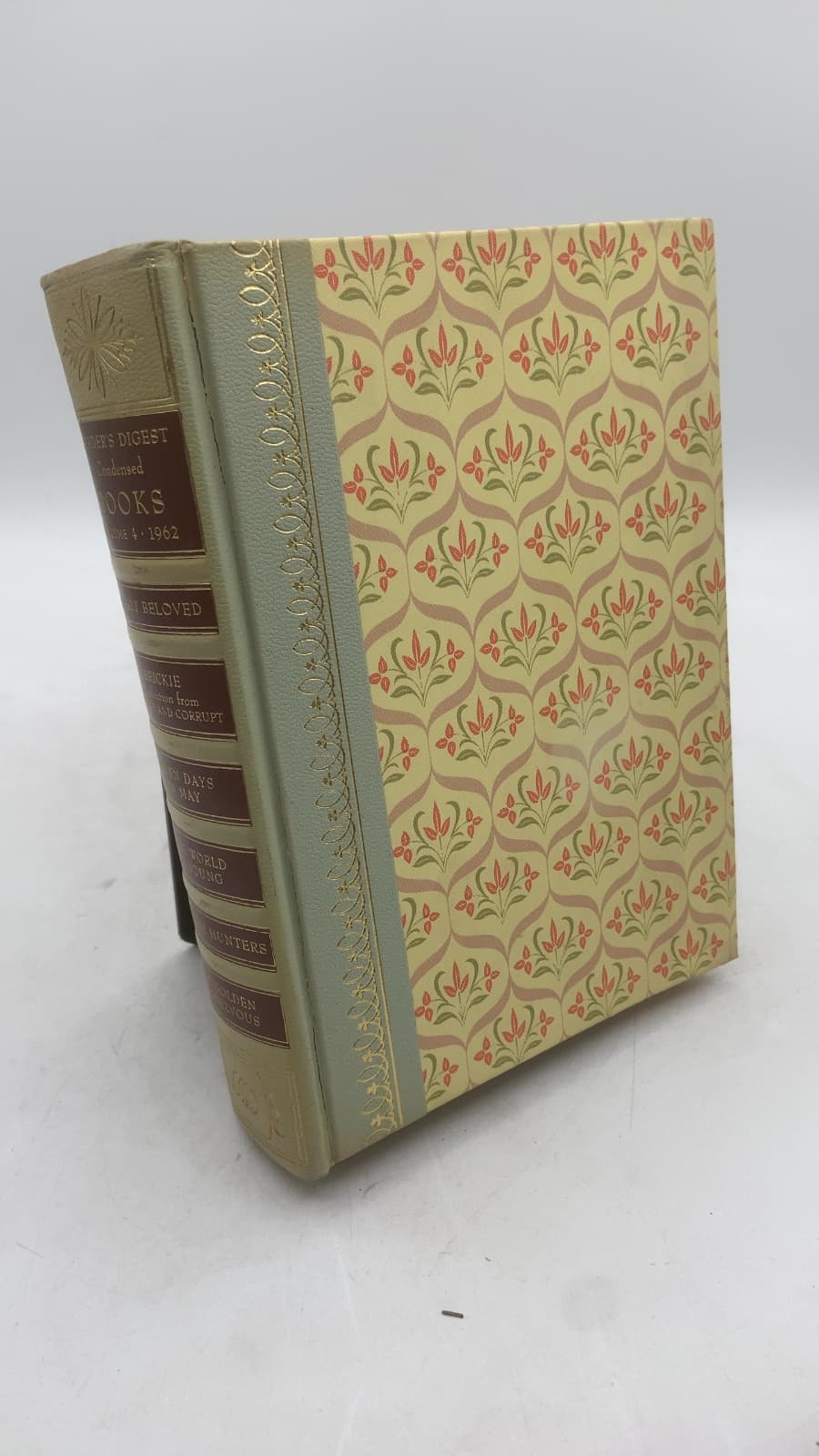 Reader's Digest Condensed Books Volume Four 1962 Autumn Selections by Anne Morrow Lindbergh, Joseph Viertel, Fletcher Knebel, Charles W. Bailey II, Wayne Miller, Paul de Kruif, Alistair MacLean - front cover