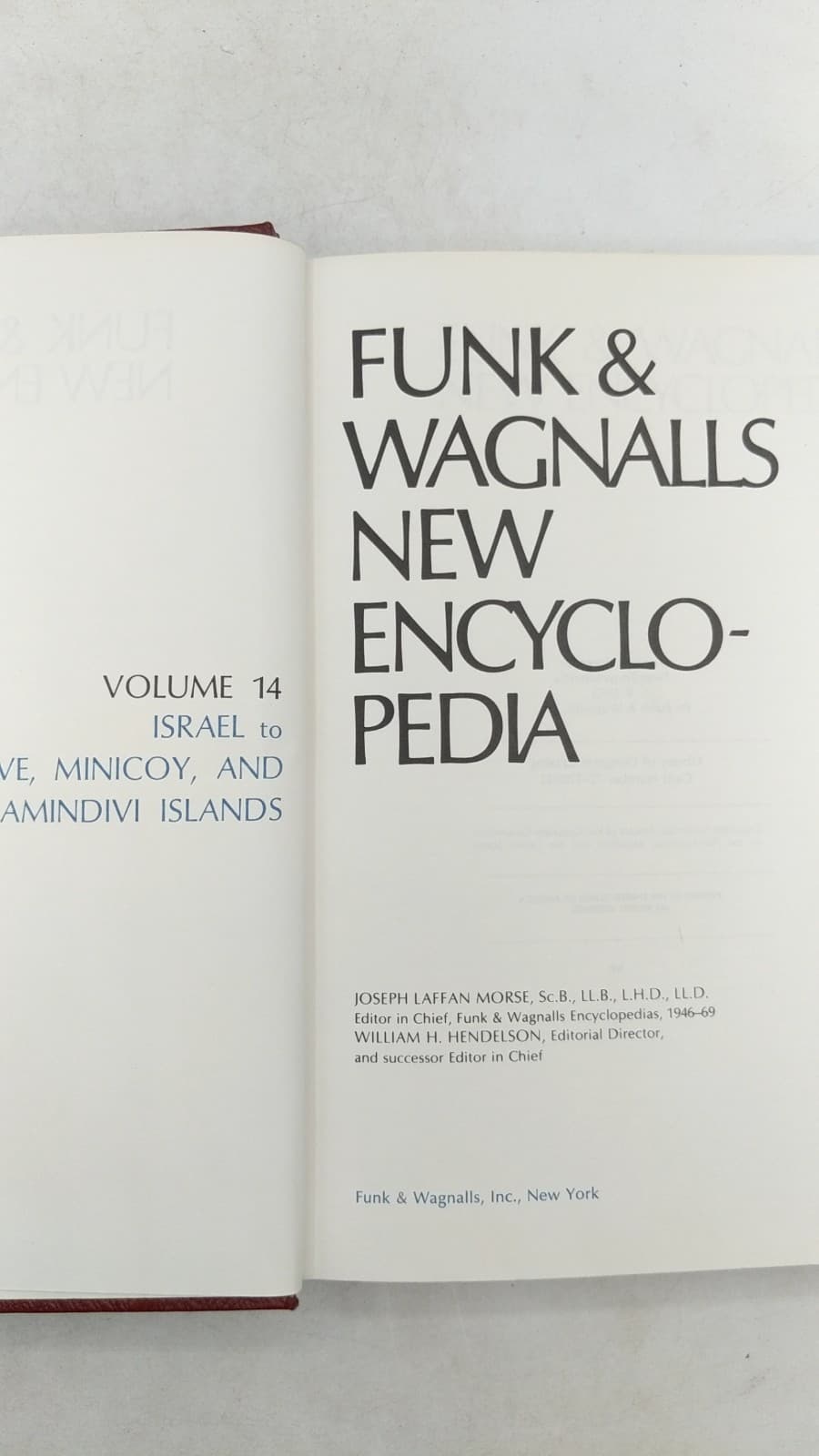 Funk & Wagnalls New Encyclopedia, Volume 14: Israel to Laccadive, Minicoy, and Amindivi Islands by Joseph Laffan Morse (Editor in Chief) - title page
