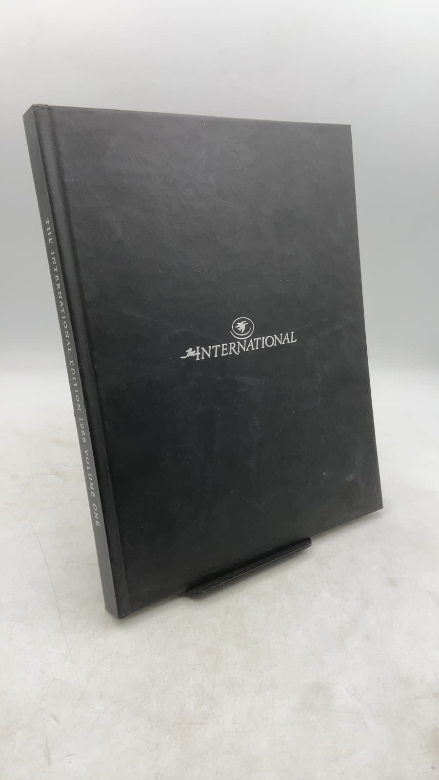 The International Edition 1986 Volume One by Kaye Kessler (Editor) - front cover