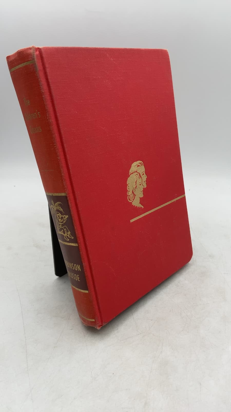 Robinson Crusoe by Daniel Defoe - front cover