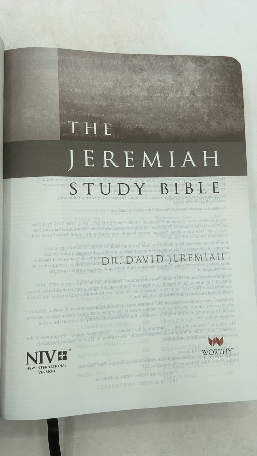 The Jeremiah Study Bible by Dr. David Jeremiah - title page