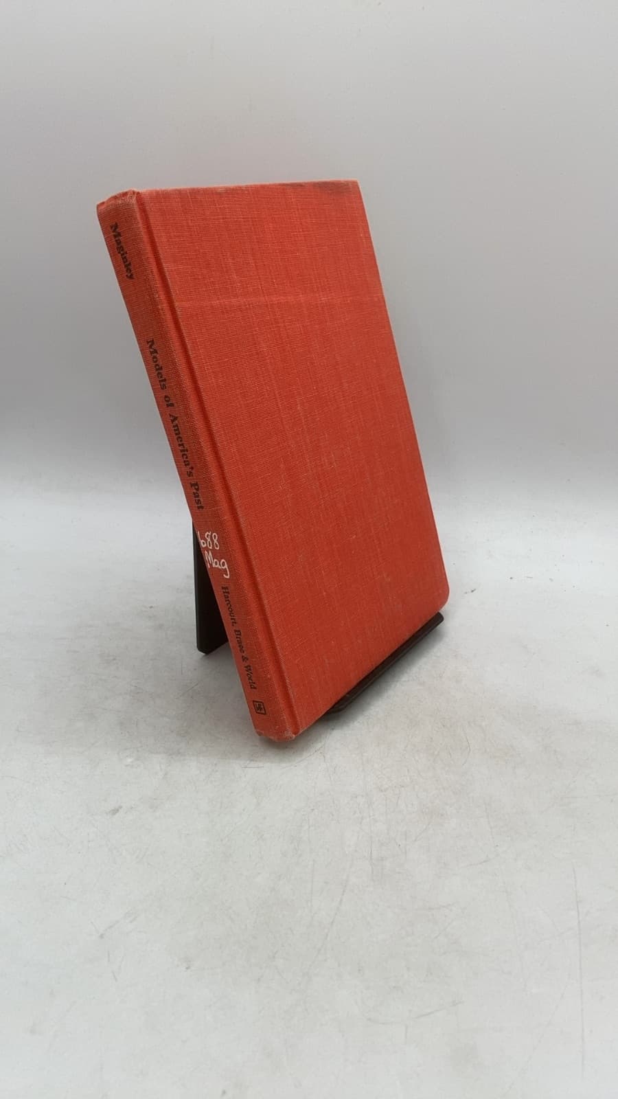 Models of America's Past And How to Make Them by C. J. Maginley - front cover