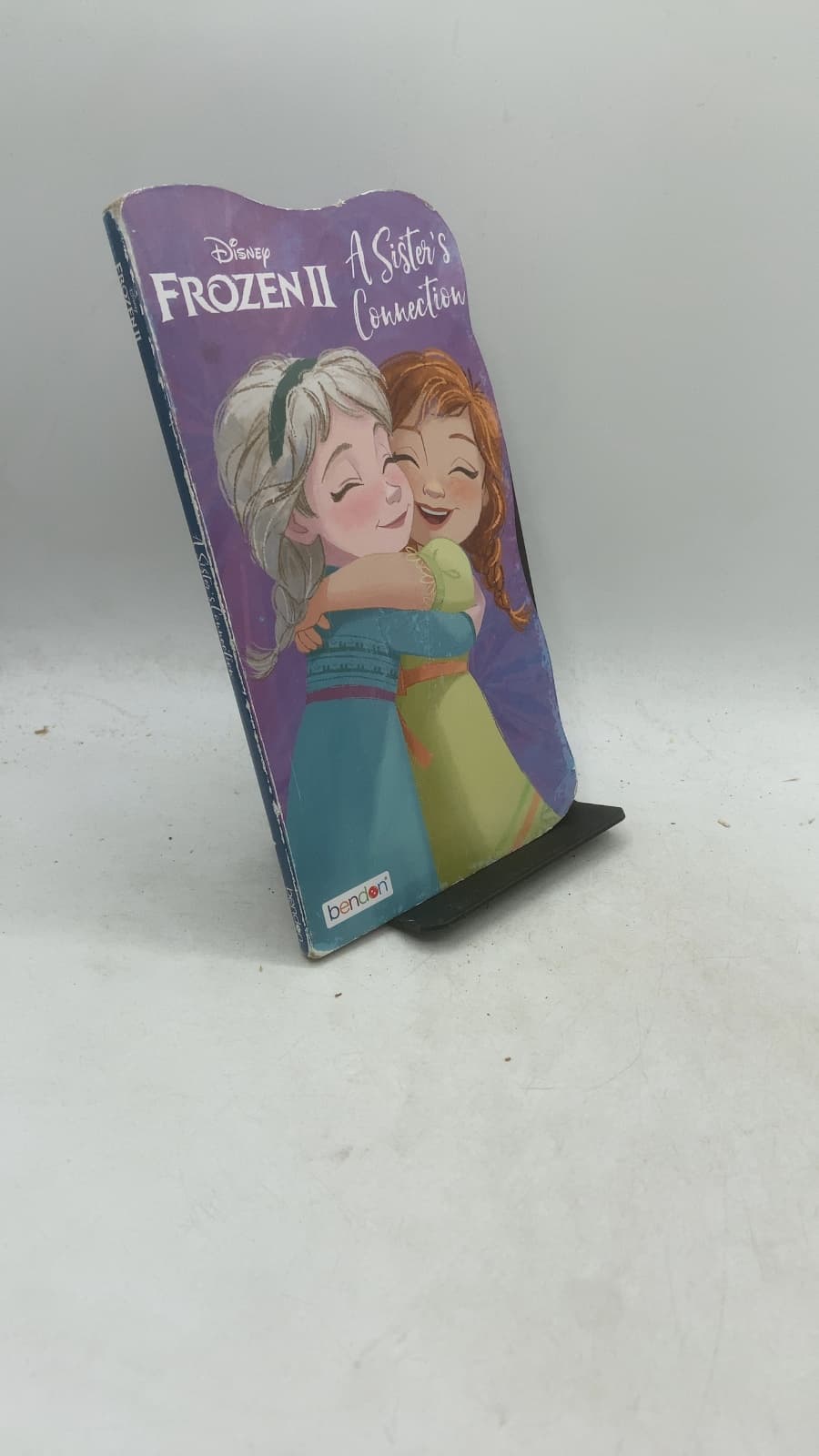 Disney Frozen II: A Sister's Connection - front cover