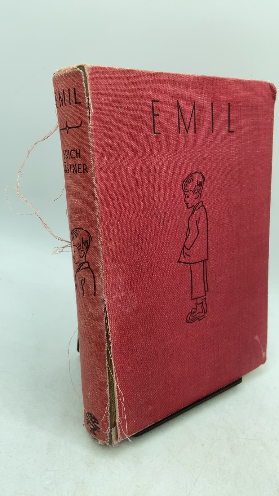 Emil (including Emil and the Detectives, Emil and the Three Twins, The Thirty-Fifth of May) by Erich Kästner - front cover