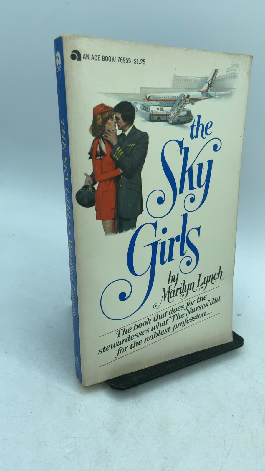 the Sky Girls by Marilyn Lynch - front cover