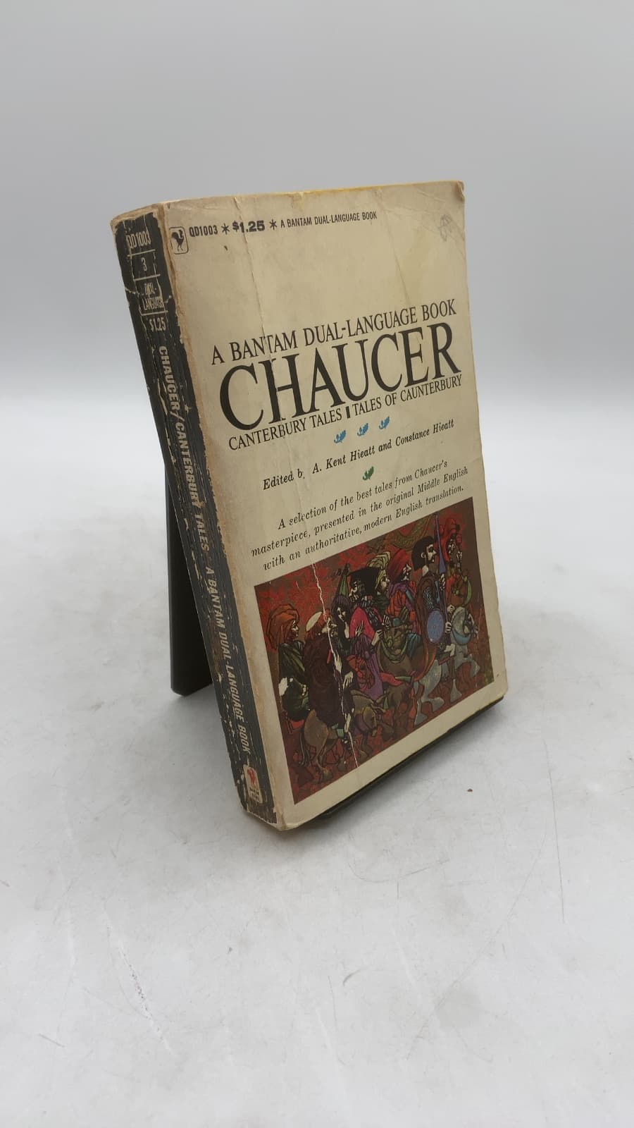 Chaucer Canterbury Tales | Tales of Caunterbury by Geoffrey Chaucer (Edited by A. Kent Hieatt and Constance Hieatt) - front cover