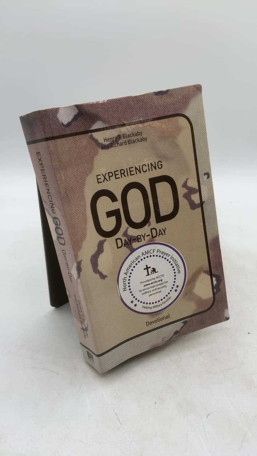 Experiencing God Day-By-Day: Devotional by Henry T. Blackaby and Richard Blackaby - front cover