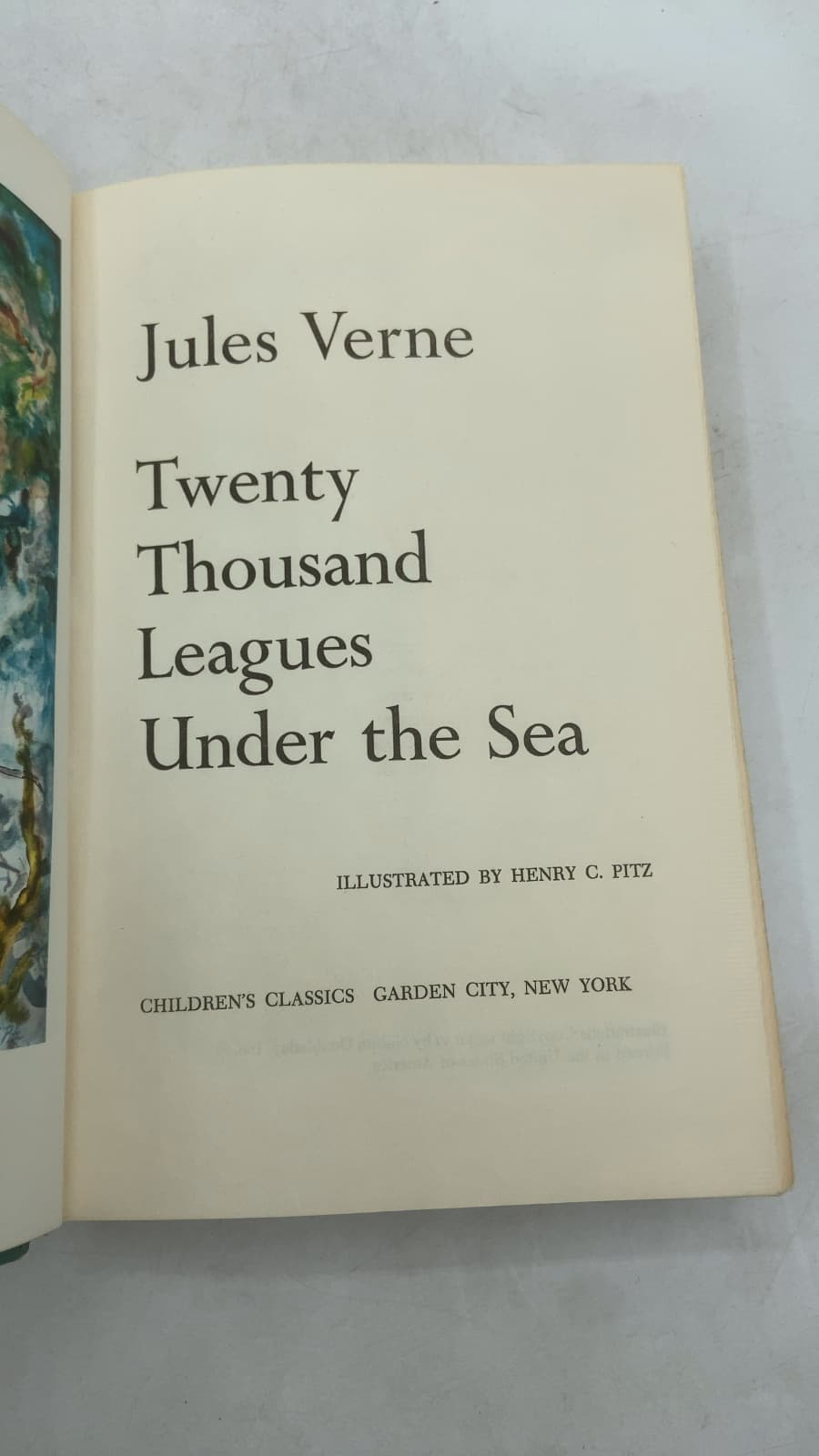 Twenty Thousand Leagues Under the Sea by Jules Verne - title page