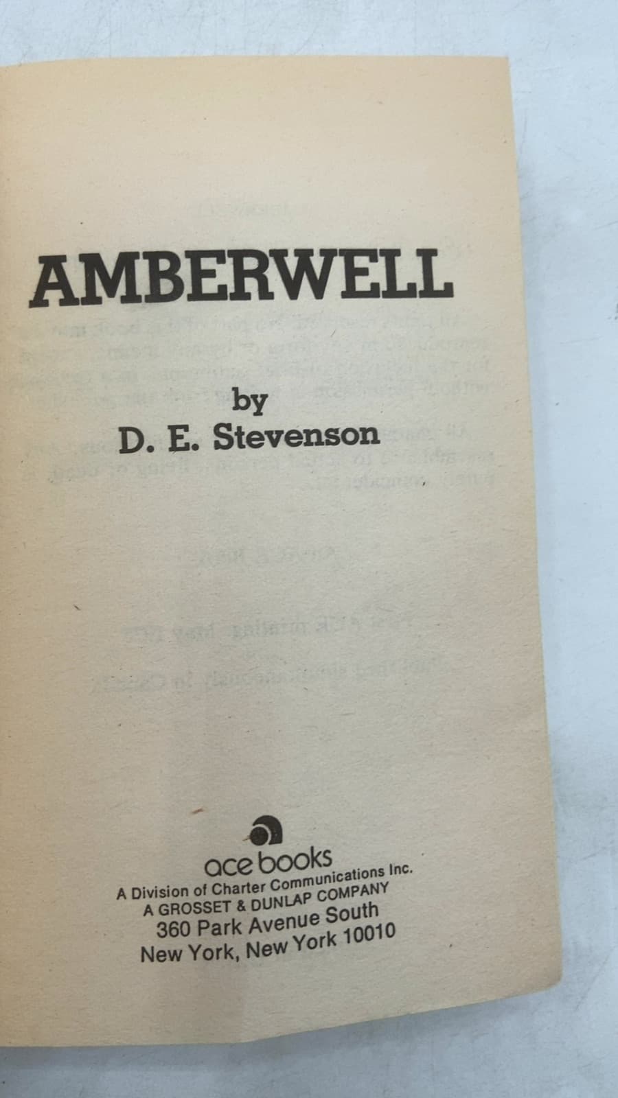 Amberwell by D. E. Stevenson - title page