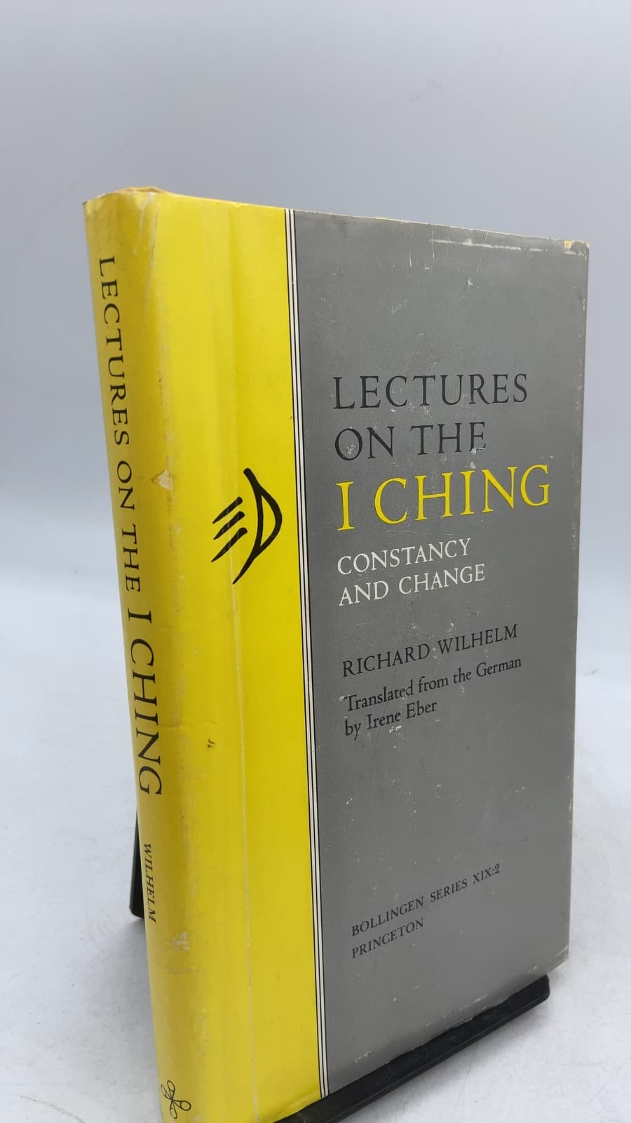 Lectures on the I Ching: Constancy and Change by Richard Wilhelm - front cover