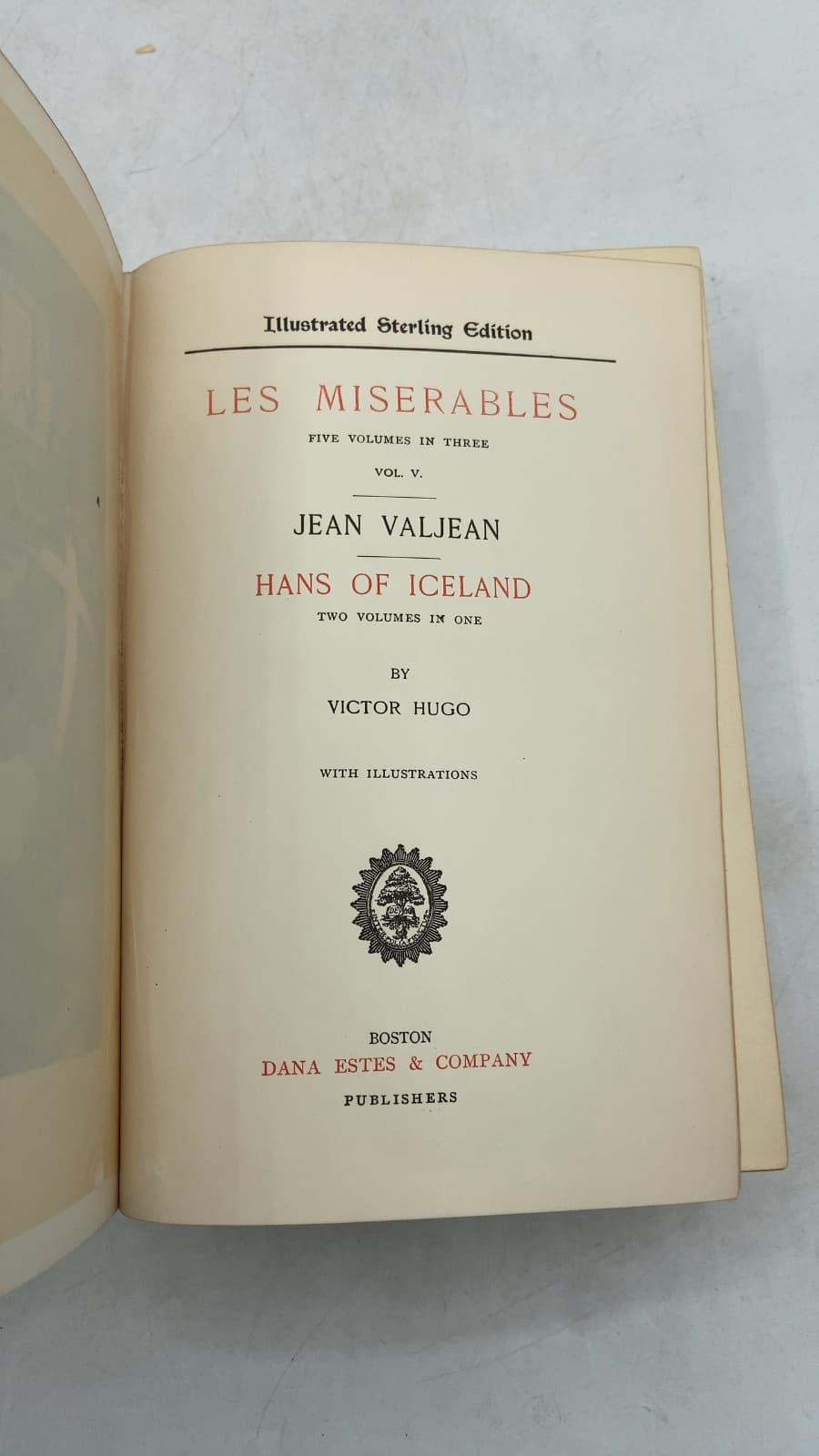 Les Misérables by Victor Hugo - title page