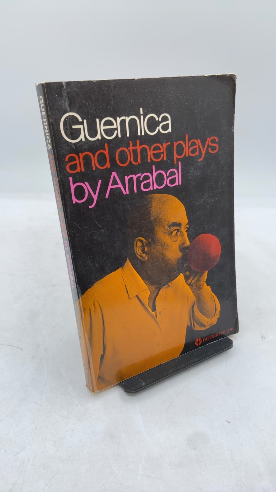 Guernica and Other Plays by Arrabal - front cover