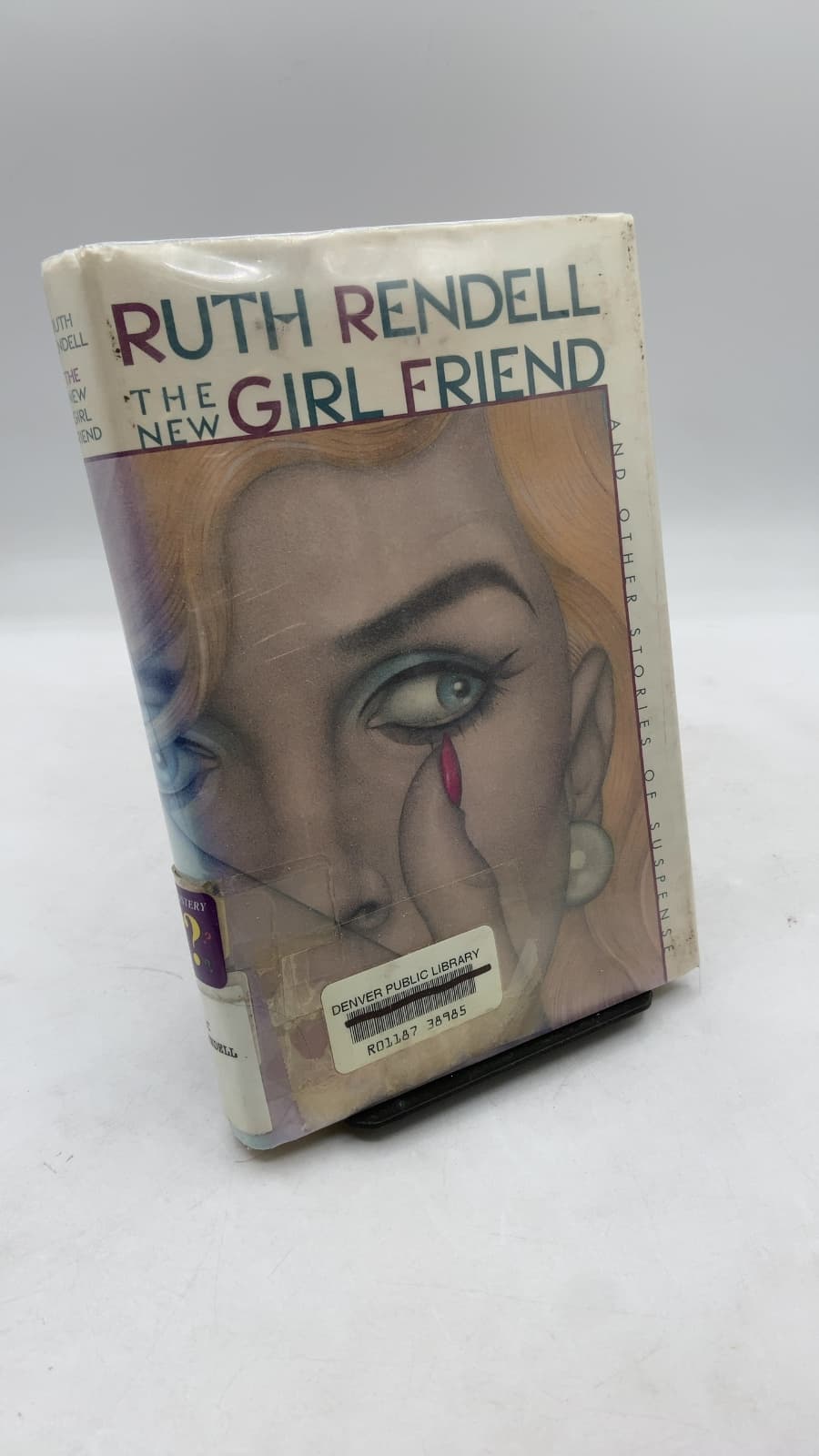The New Girl Friend and Other Stories of Suspense by Ruth Rendell - front cover