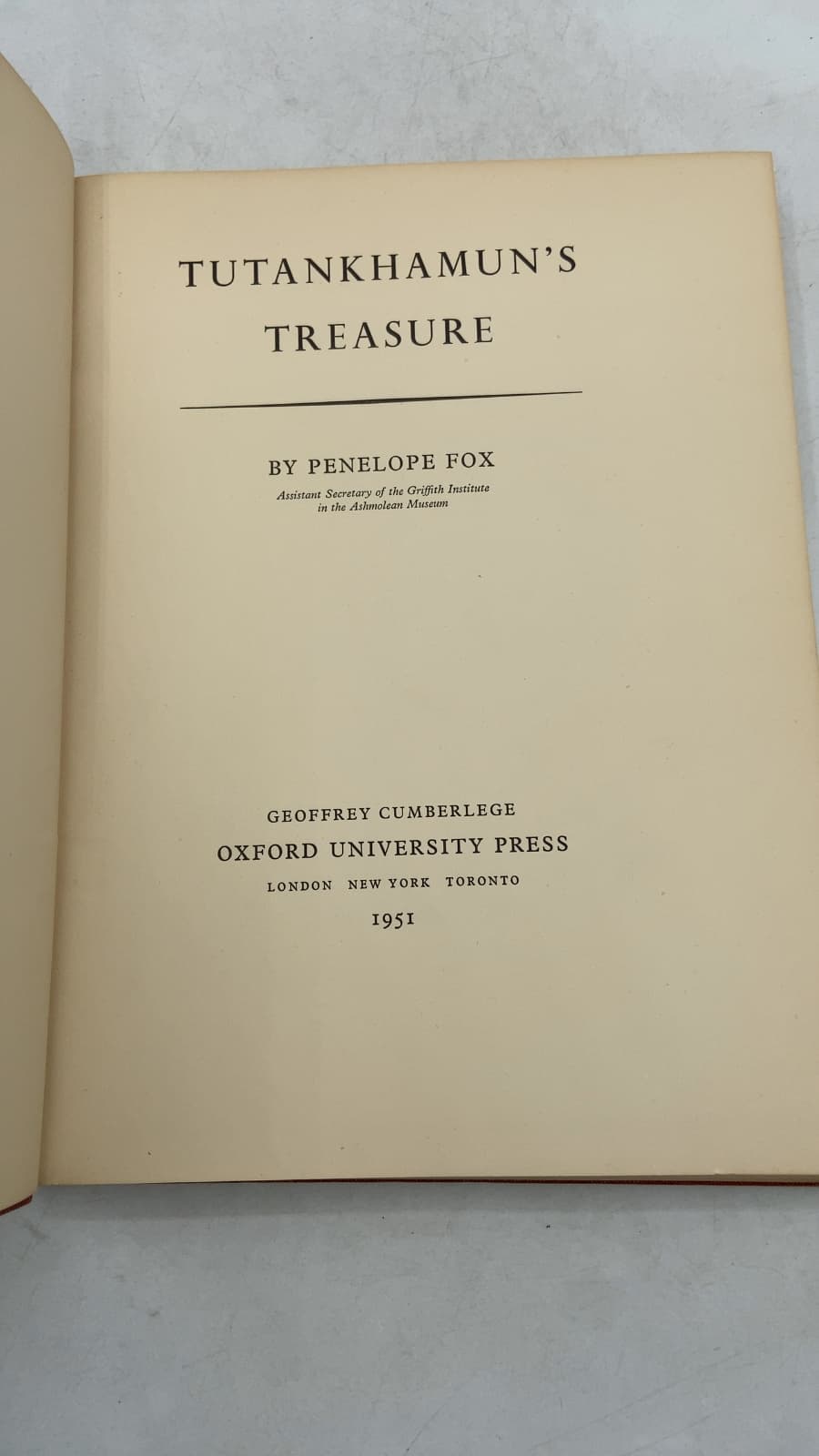 Tutankhamun's Treasure by Penelope FOX - title page