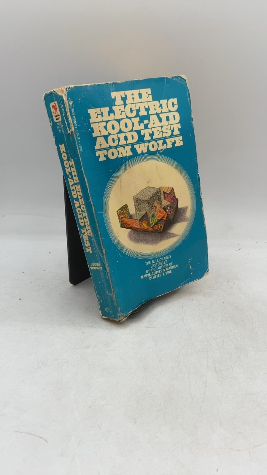 THE Electric Kool-AID Acid Test by TOM Wolfe - front cover