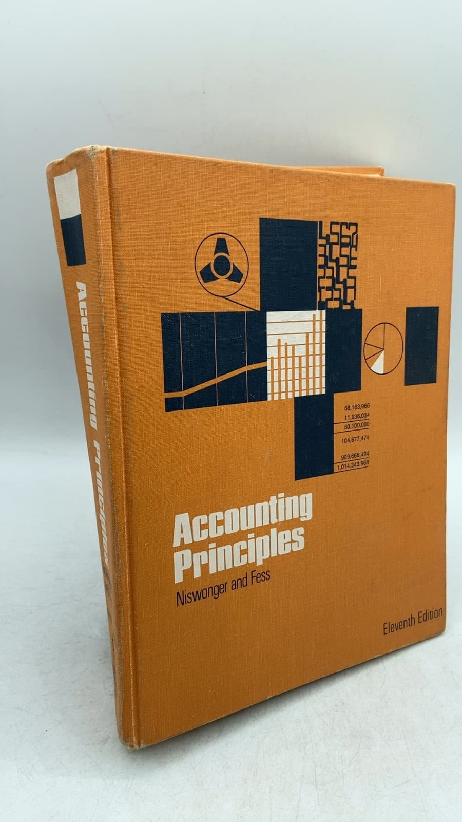 Accounting Principles, Eleventh Edition by C. Rollin Niswonger, CPA, PhD and Philip E. Fess, CPA, PhD - front cover
