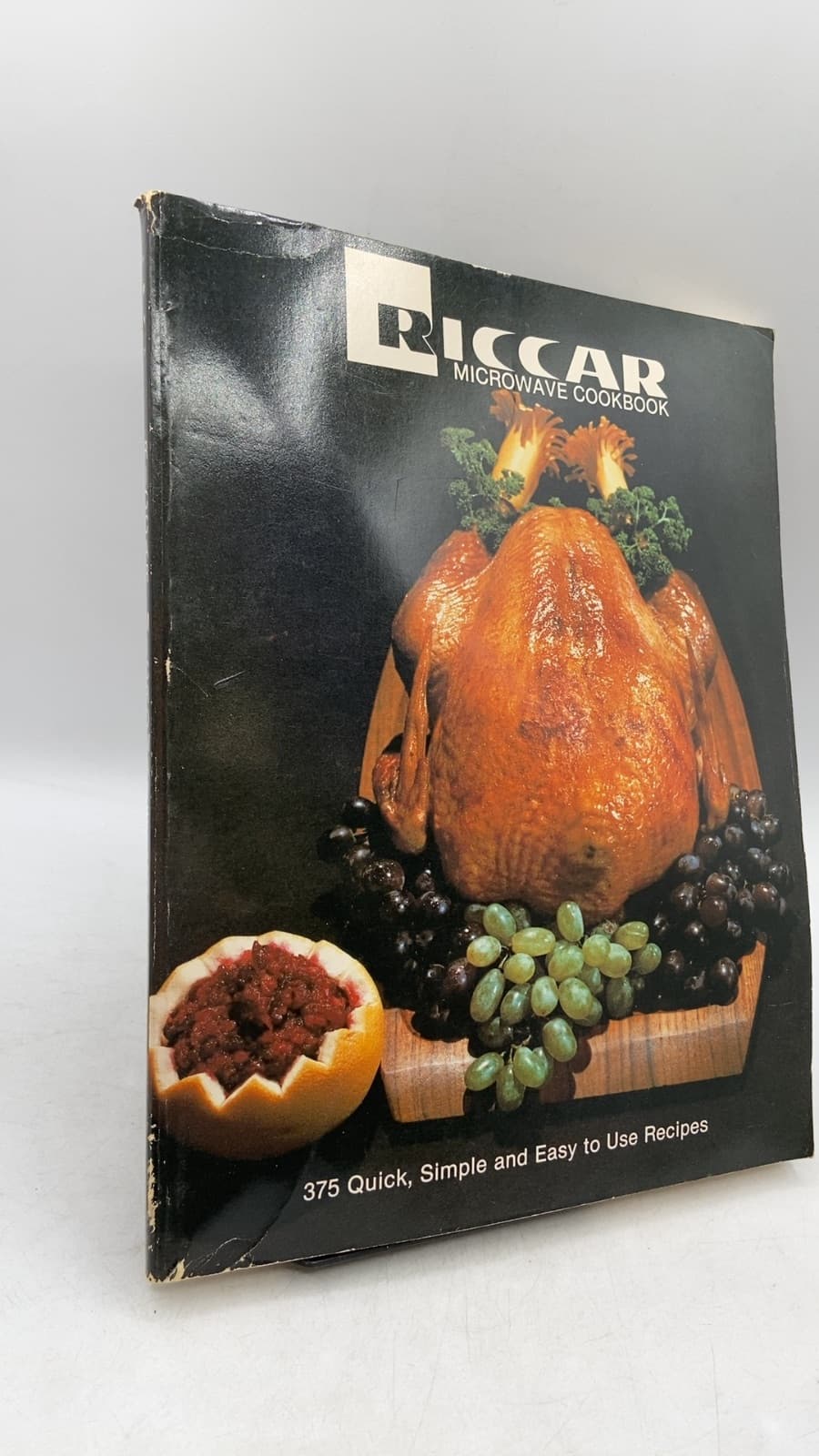 Riccar Microwave Cookbook: 375 Quick, Simple and Easy to Use Recipes by Barbara Wasser - front cover