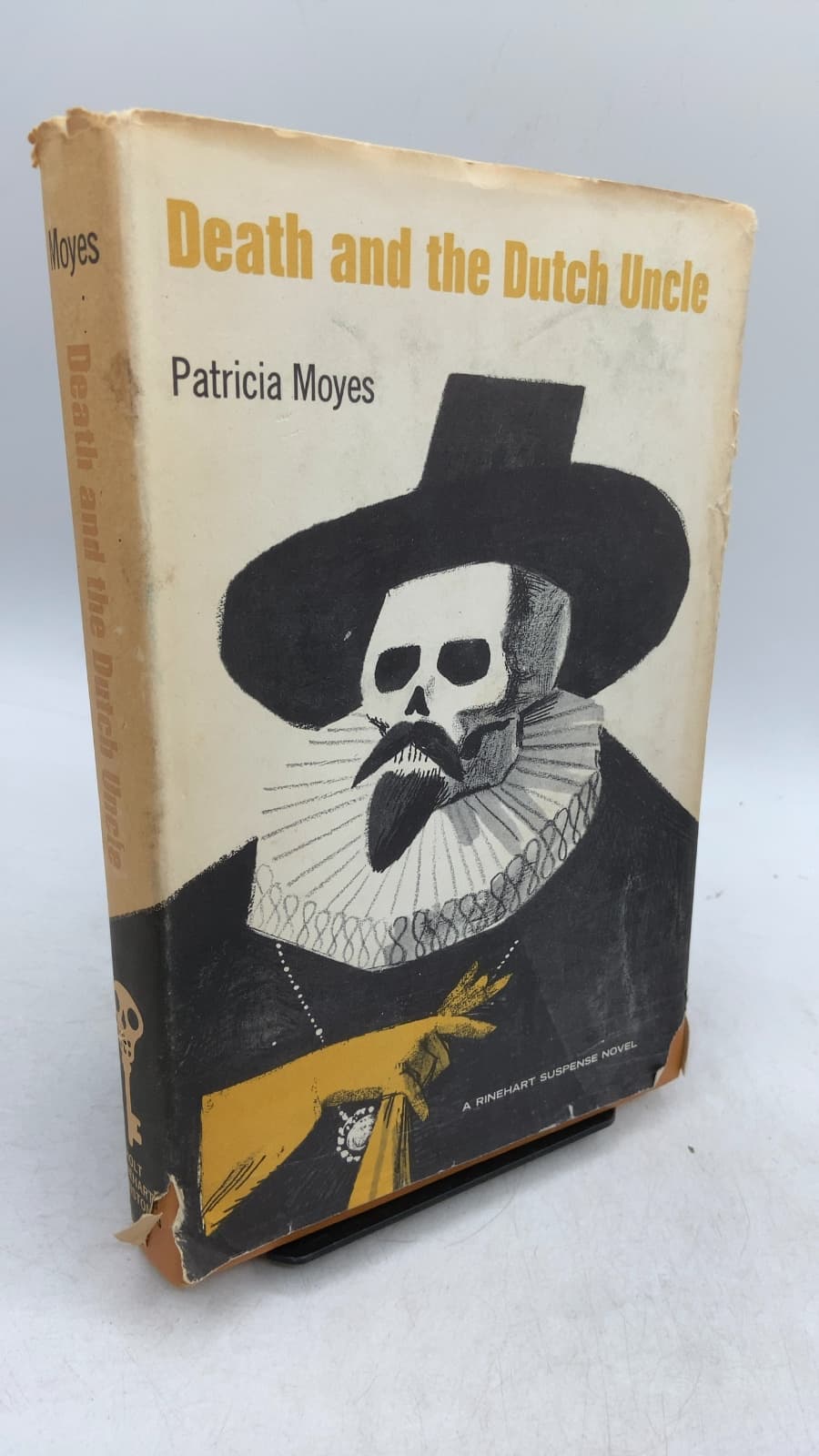 Death and the Dutch Uncle by Patricia Moyes - front cover